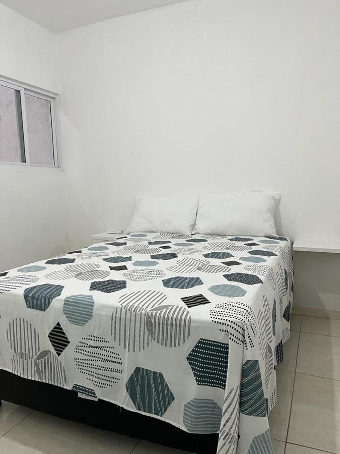 Lotus Apartment *